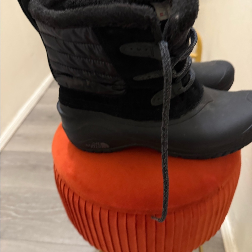 Black Winter Boots
